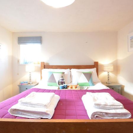 1 South Cottages 소펜네스 외부 사진