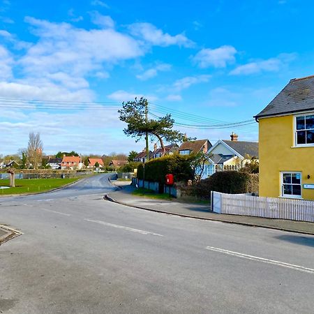 1 South Cottages 소펜네스 외부 사진