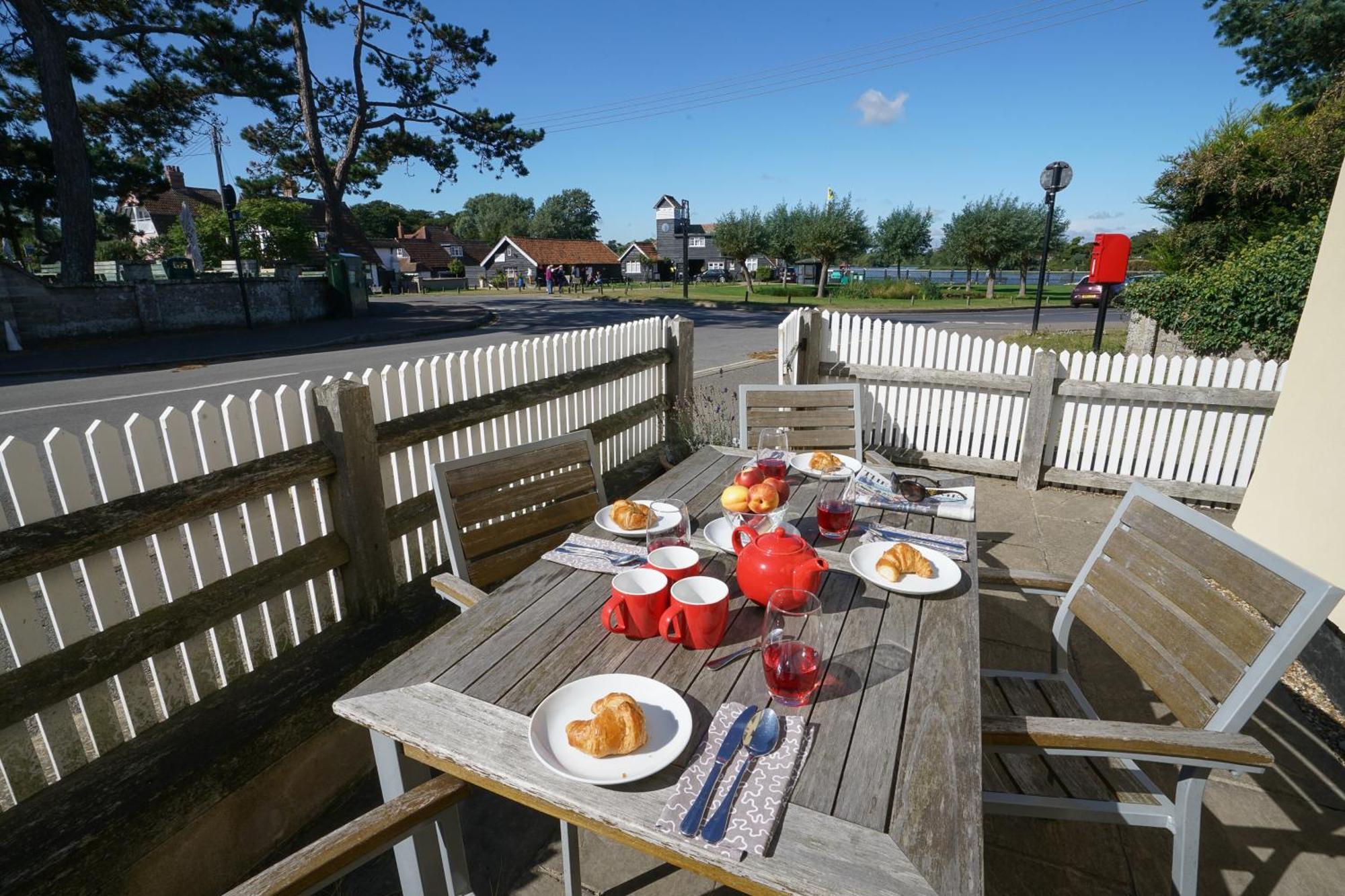 1 South Cottages 소펜네스 외부 사진